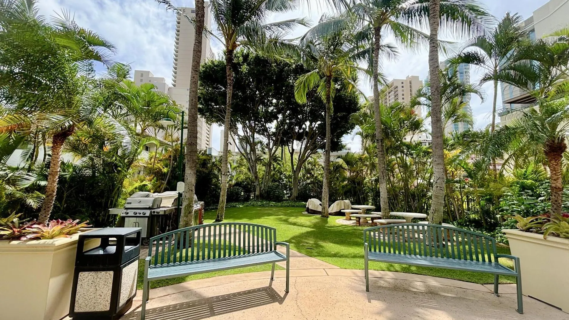 Lanikea Ocean View Apartment Condo Honolulu